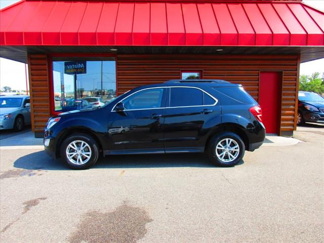 2017 Chevrolet Equinox LT - Photo 2