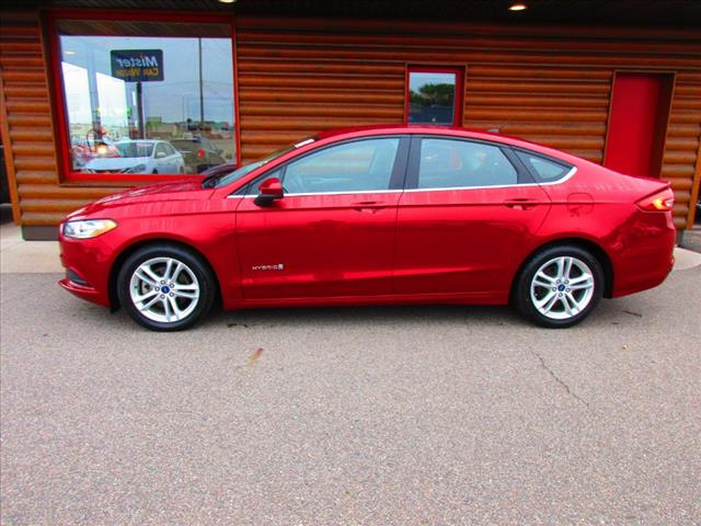 2018 Ford Fusion Hybrid SE - Photo 2
