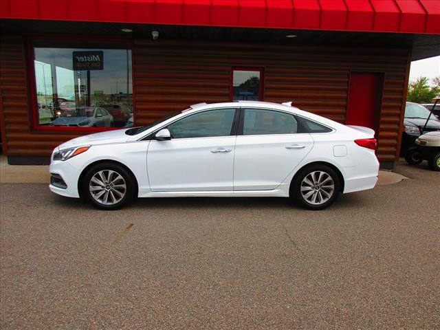 2017 Hyundai SONATA Sport - Photo 2