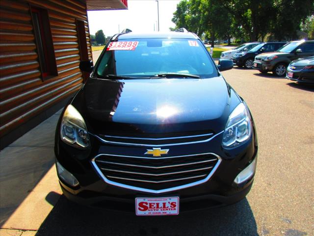 2017 Chevrolet Equinox LT - Photo 3