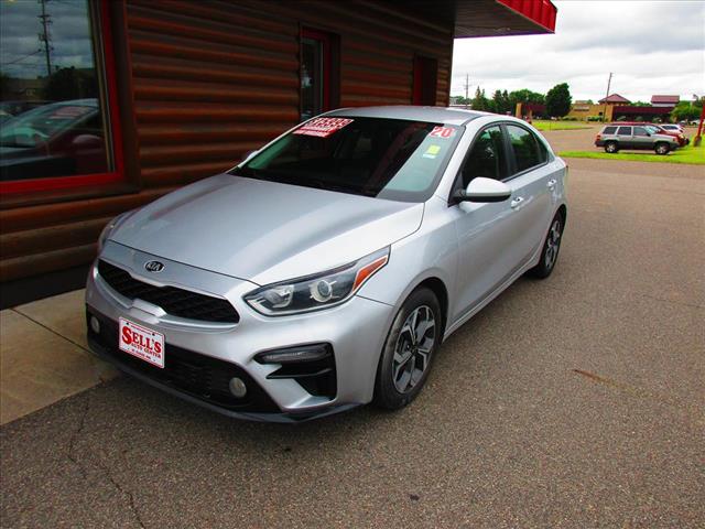 2020 Kia Forte LXS - Photo 3