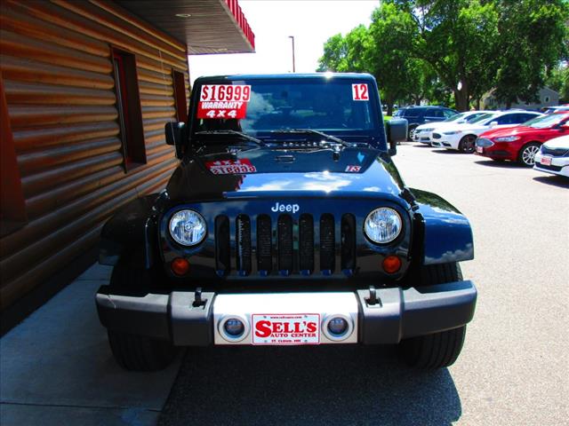 2012 Jeep Wrangler Unlimited Sahara - Photo 4