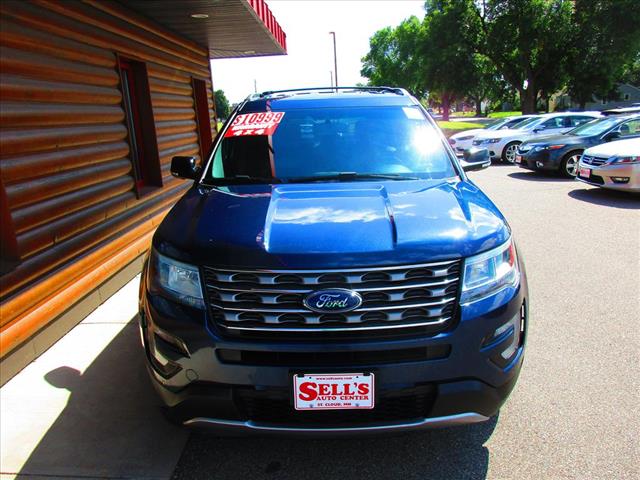 2016 Ford Explorer XLT - Photo 4