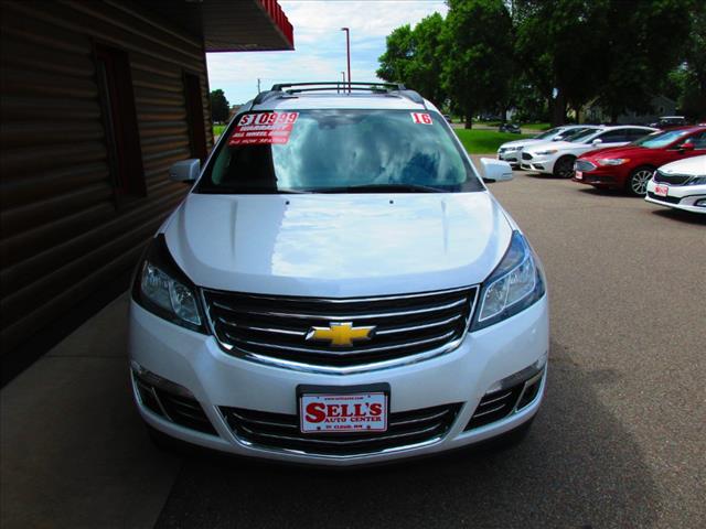 2016 Chevrolet Traverse LTZ - Photo 4