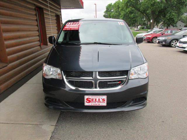 2014 Dodge Grand Caravan SE - Photo 4