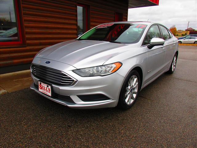 2017 Ford Fusion Hybrid SE - Photo 4