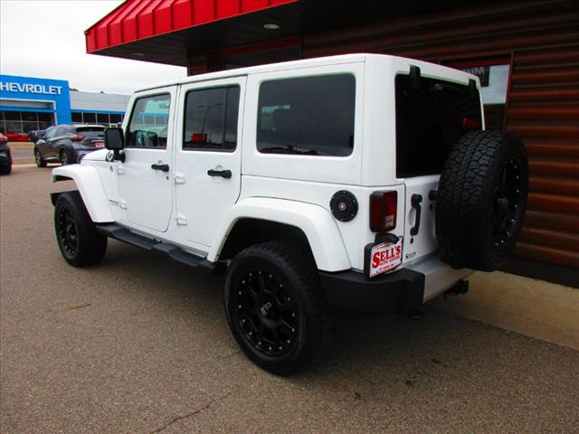 2014 Jeep Wrangler Unlimited Sahara - Photo 5