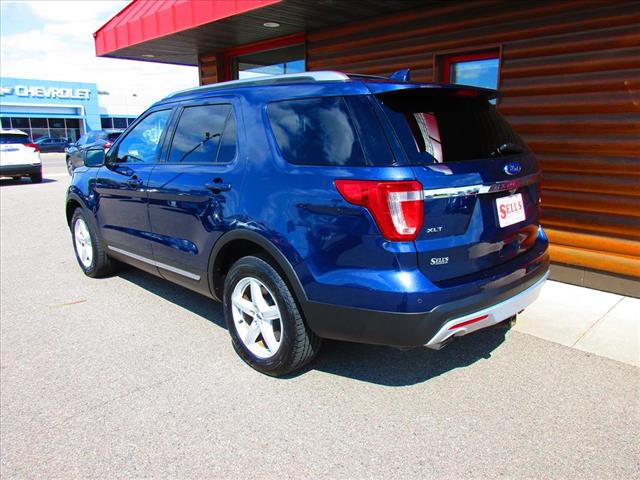 2016 Ford Explorer XLT - Photo 5