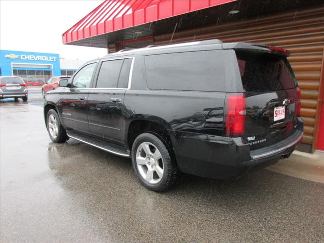 2017 Chevrolet Suburban Premier - Photo 5