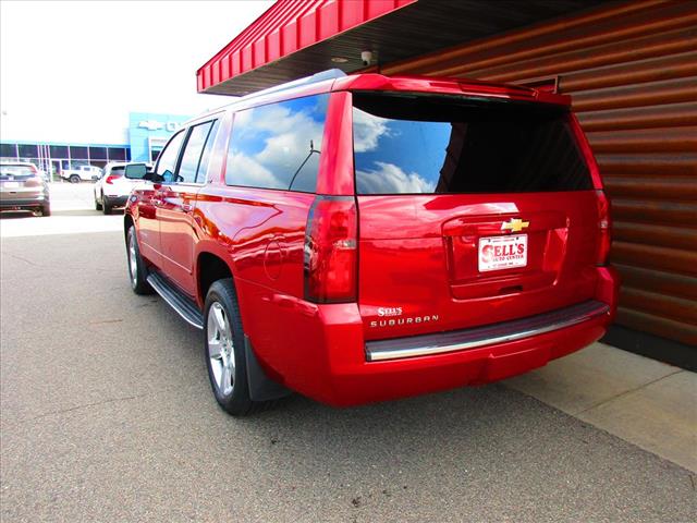 2015 Chevrolet Suburban LTZ - Photo 5