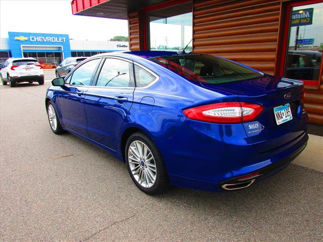 2016 Ford Fusion SE - Photo 5