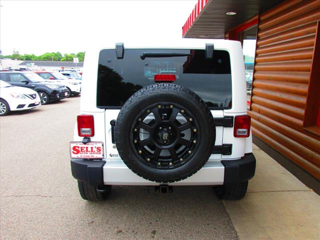 2014 Jeep Wrangler Unlimited Sahara - Photo 6