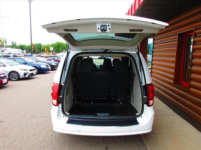 2017 Dodge Grand Caravan SE - Photo 7