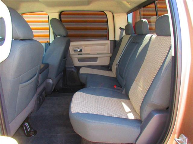 2010 Dodge Ram 1500 SLT - Photo 8
