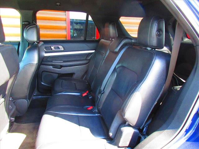 2016 Ford Explorer XLT - Photo 8