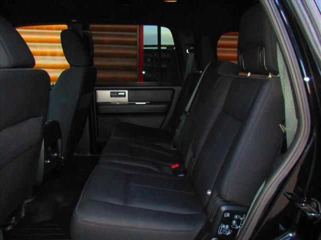 2016 Ford Expedition XLT - Photo 8