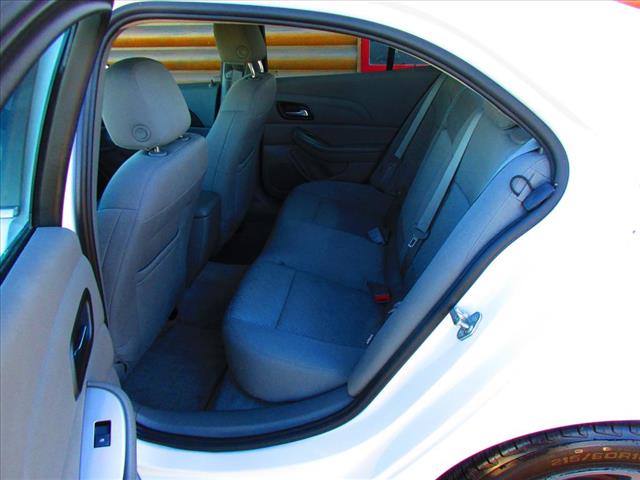 2014 Chevrolet Malibu LS Fleet - Photo 8