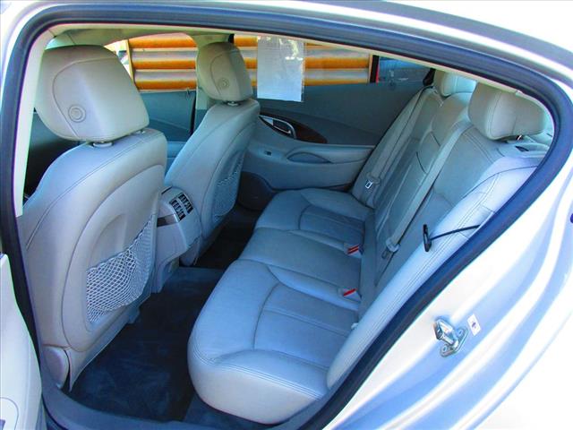 2010 Buick LaCrosse CXL - Photo 8