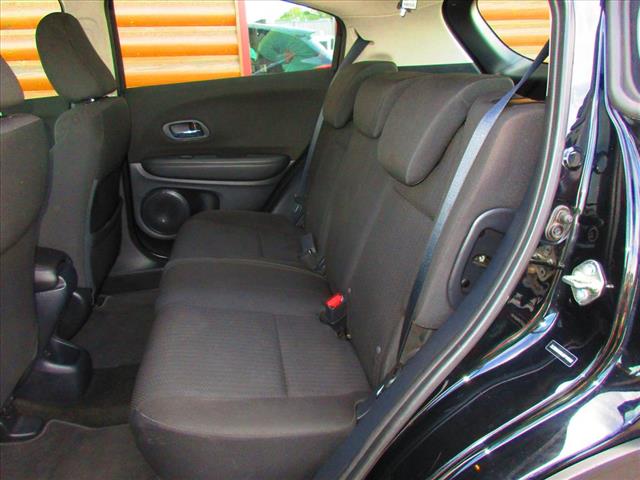 2018 Honda HR-V LX - Photo 8