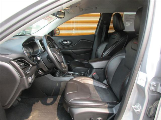 2019 Jeep Cherokee Trailhawk - Photo 9