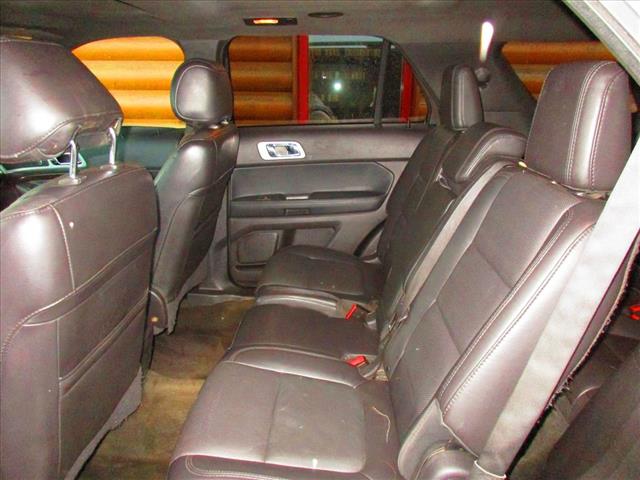 2014 Ford Explorer Limited - Photo 9