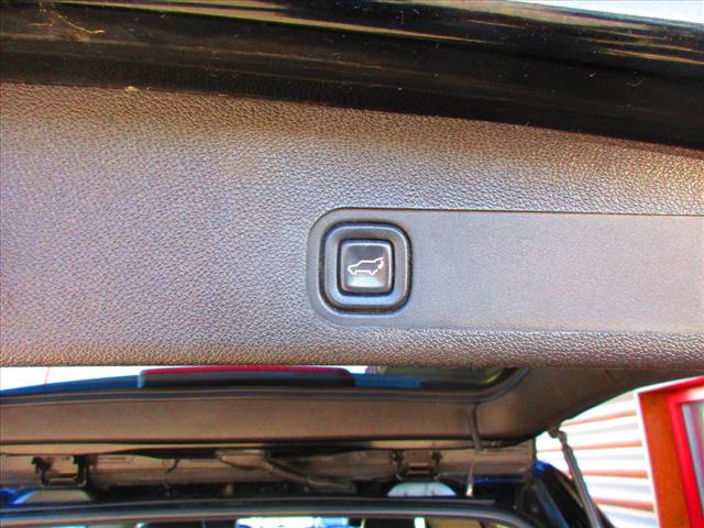 2013 GMC Yukon XL Denali - Photo 9
