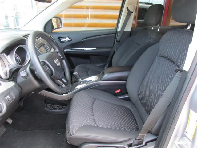 2018 Dodge Journey SE - Photo 9