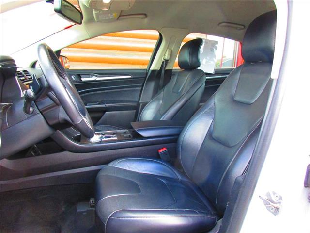 2017 Ford Fusion Titanium - Photo 9