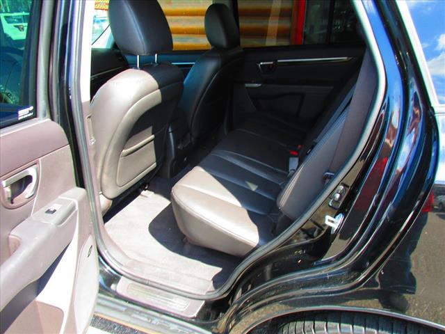 2012 Hyundai SANTA FE Limited - Photo 9