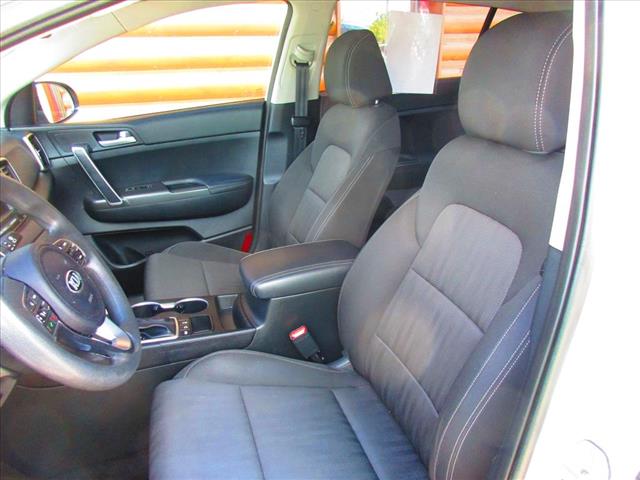 2019 Kia Sportage LX - Photo 9