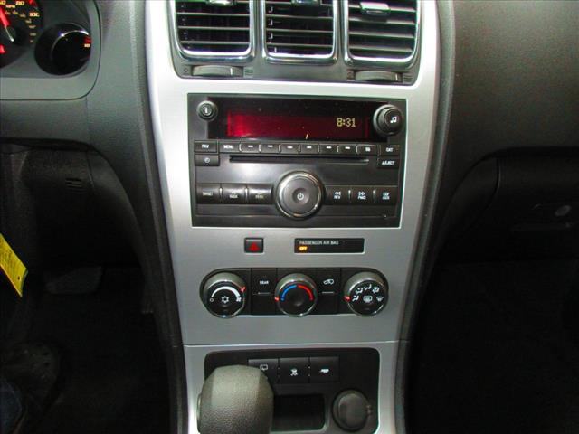 https://cdn.getauto.com/photos/6/16186/13c/1GKKRNED7BJ409332-13c.jpg