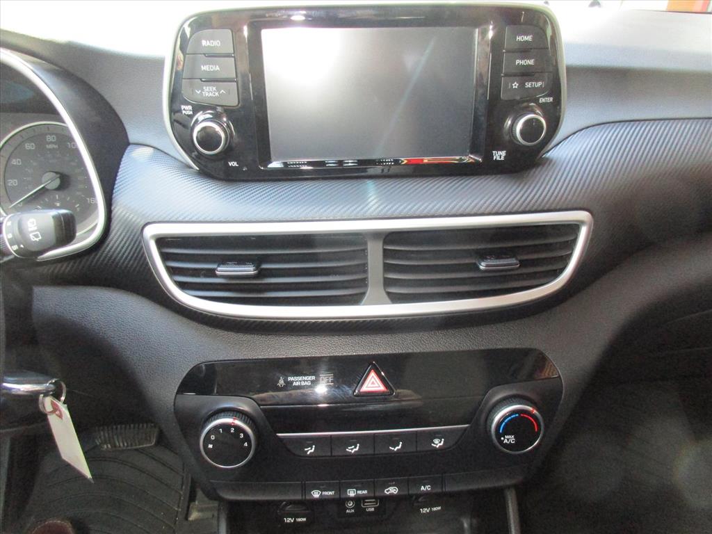2019 Hyundai Tucson SE - Photo 13