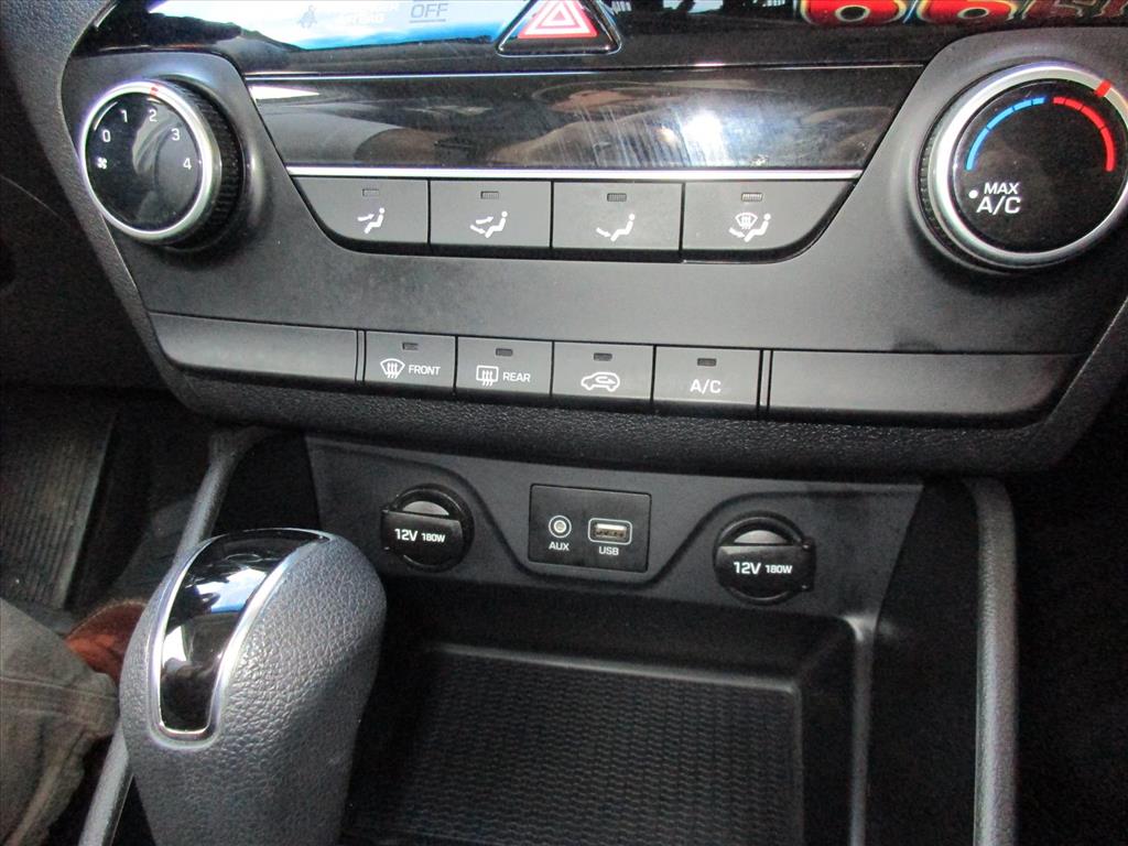2019 Hyundai Tucson SE - Photo 14
