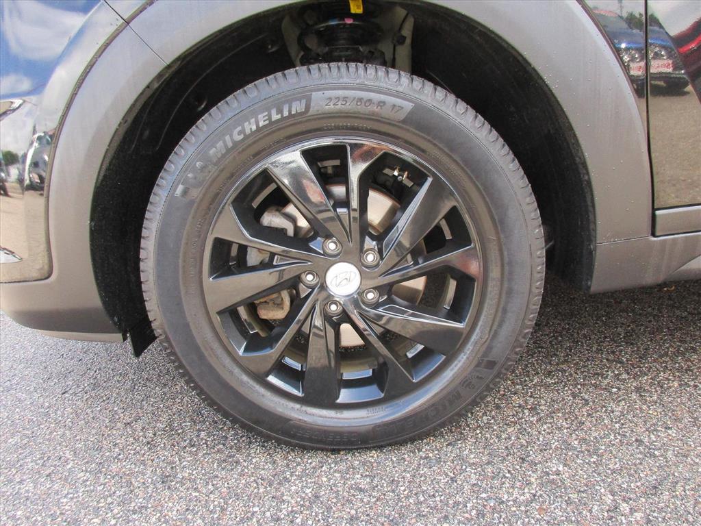 2019 Hyundai Tucson SE - Photo 16