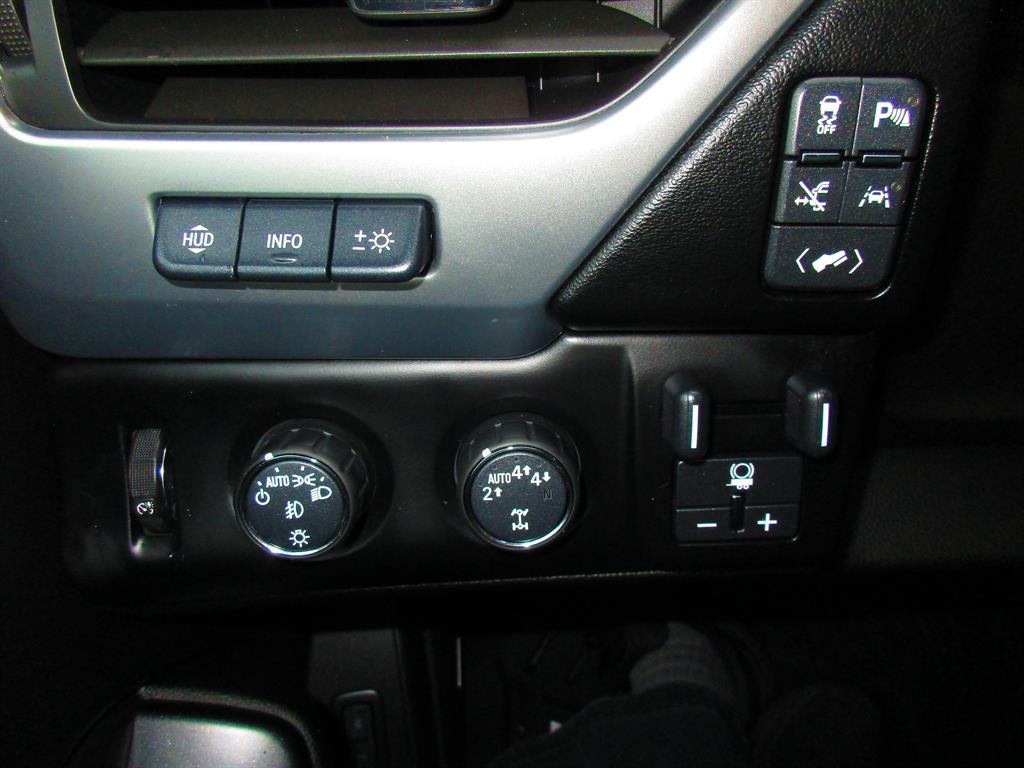 2019 Chevrolet Tahoe Premier - Photo 19