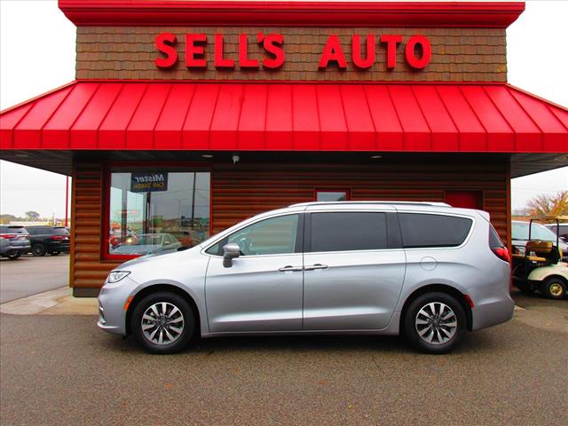 2021 Chrysler Pacifica Touring L