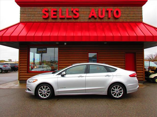2017 Ford Fusion Hybrid SE