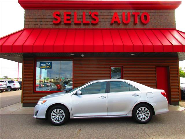 2014 Toyota Camry LE