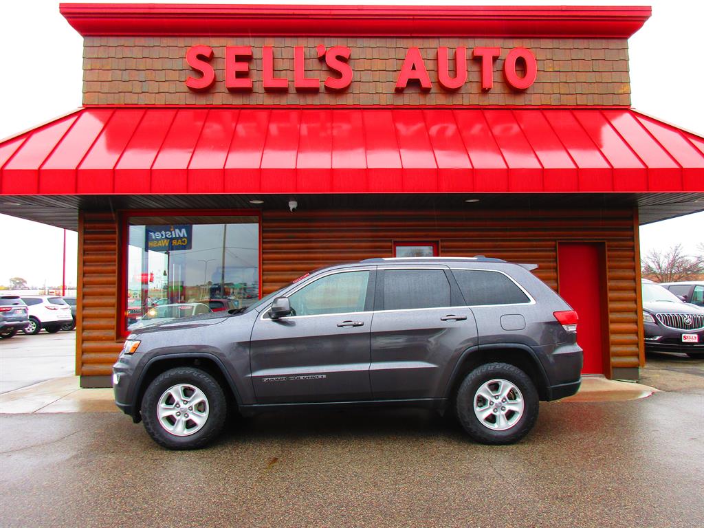 2017 Jeep Grand Cherokee Laredo - main photo