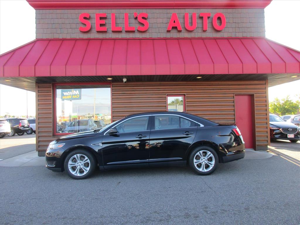 2016 Ford Taurus