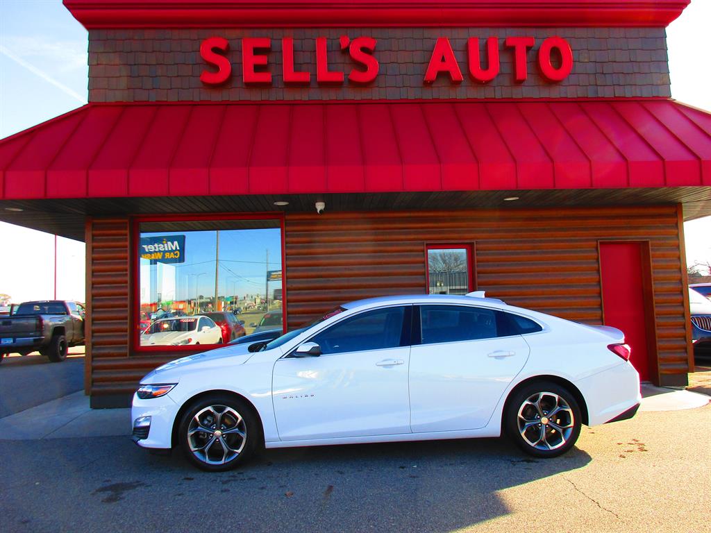 2020 Chevrolet Malibu LT - main photo