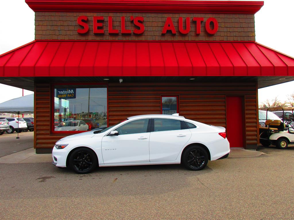 2016 Chevrolet Malibu LT - main photo