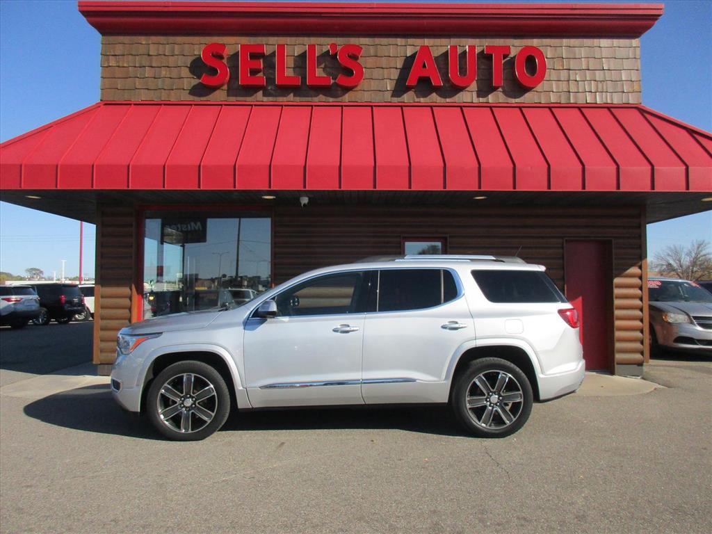 2017 GMC Acadia