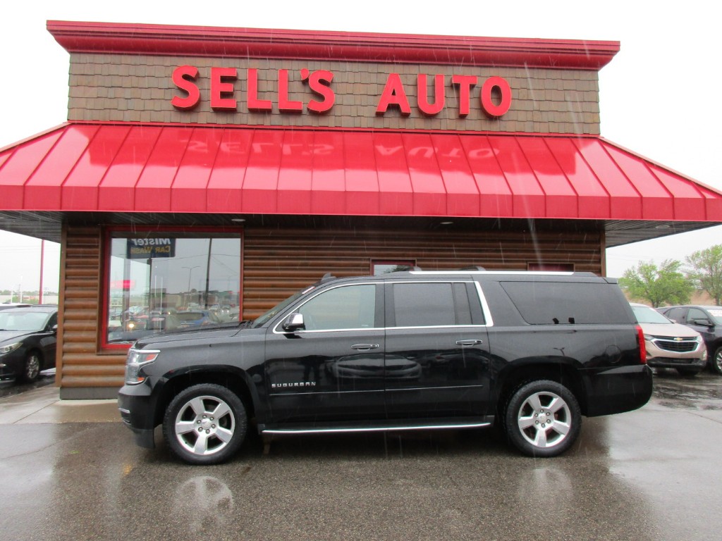 2017 Chevrolet Suburban Premier - main photo