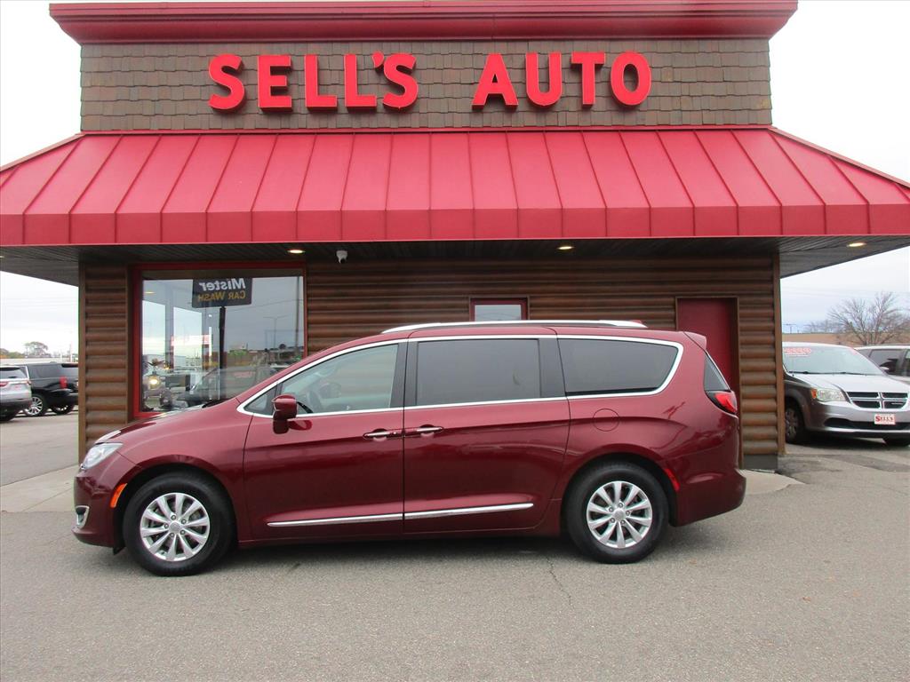 2019 Chrysler Pacifica Touring L