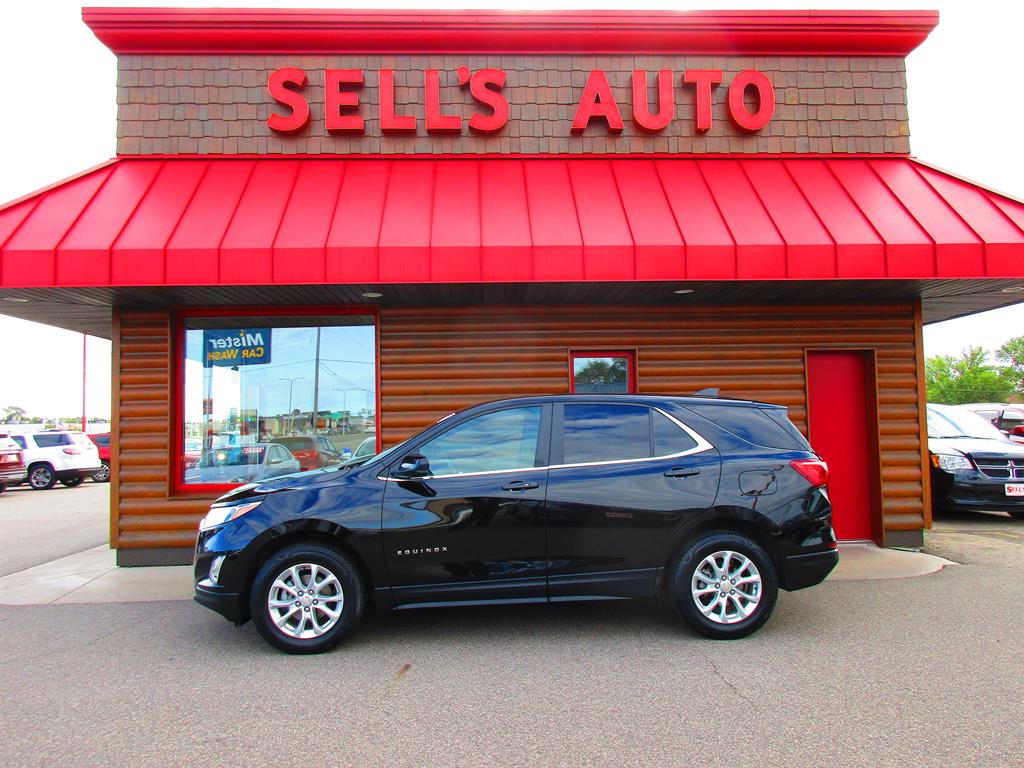 2021 Chevrolet Equinox LT - main photo