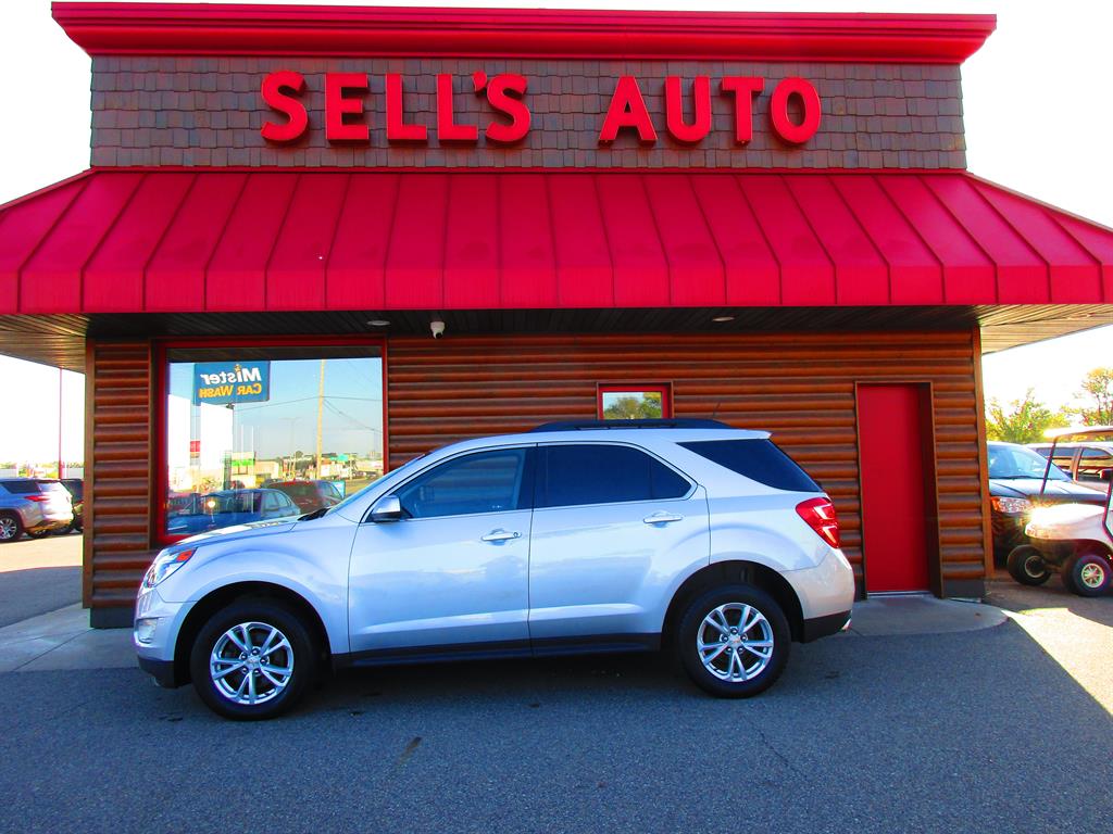 2017 Chevrolet Equinox LT - main photo