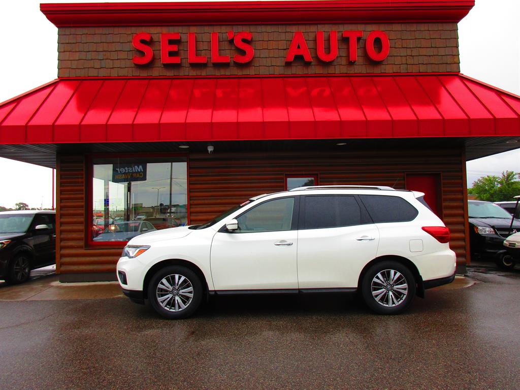 2018 Nissan Pathfinder SL - main photo