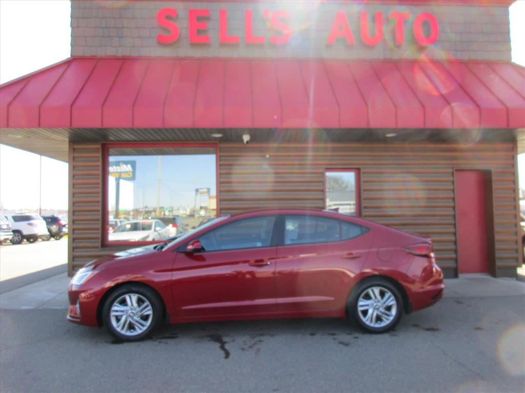 2019 Hyundai ELANTRA SEL - main photo