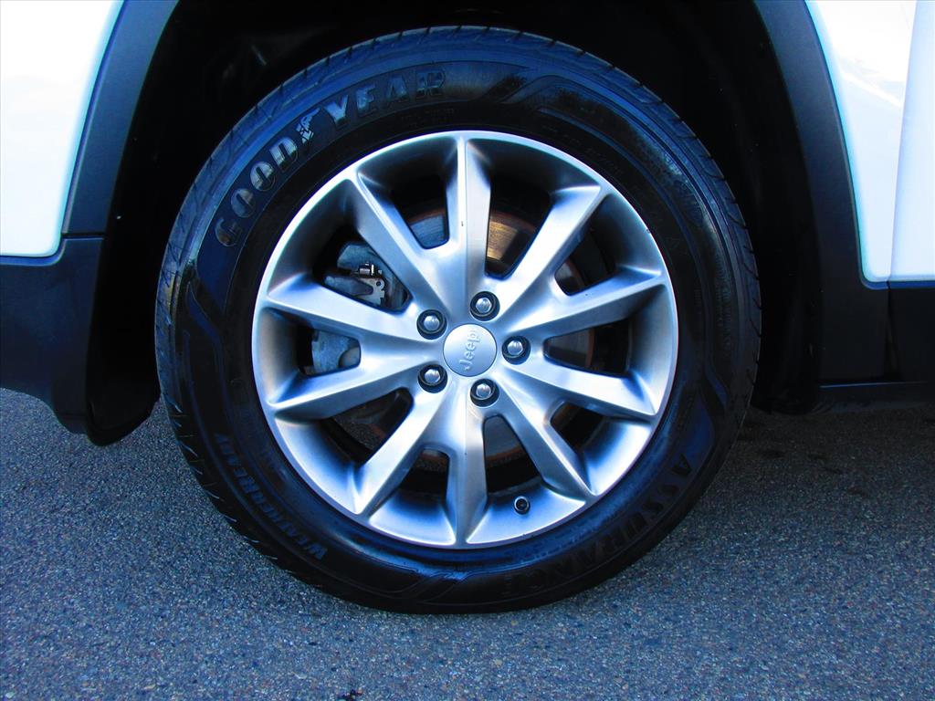 2018 Jeep Cherokee Limited - Photo 25